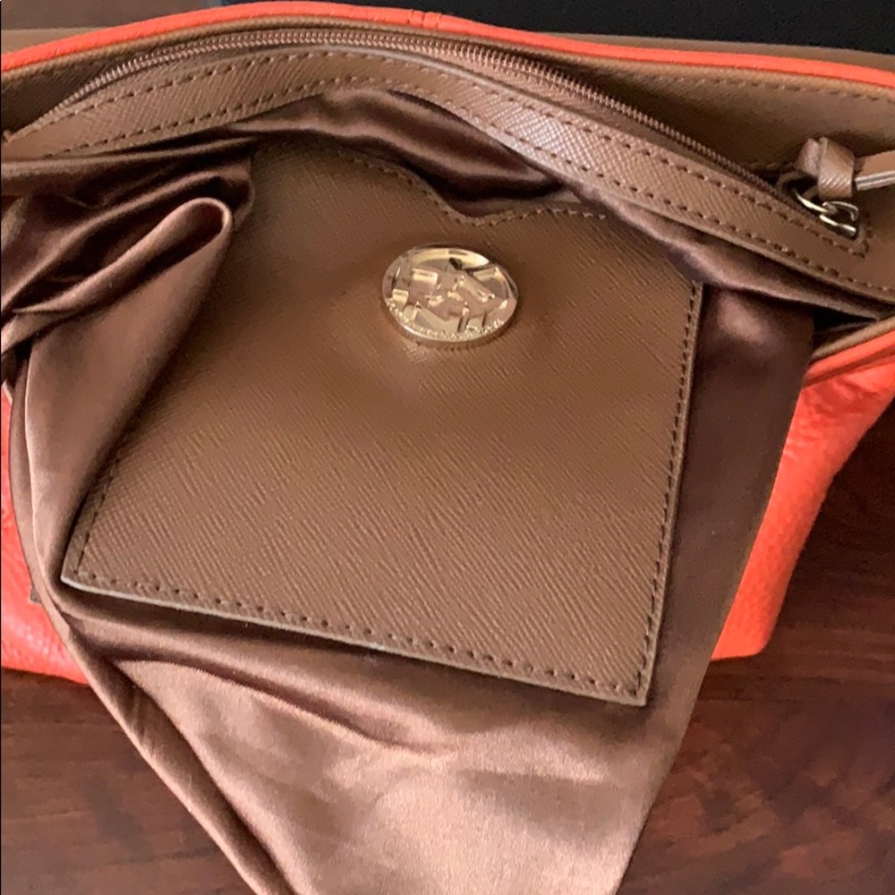 Dkny bag - Picture 2 of 4
